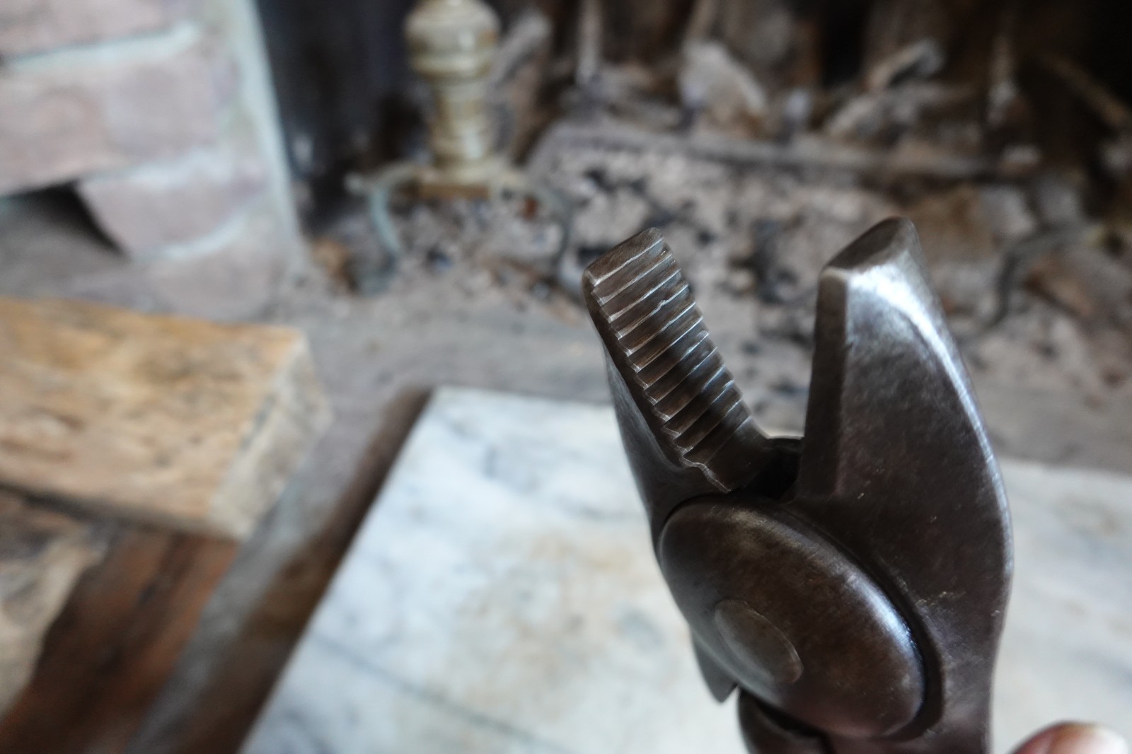 Antique "BOYNTON" ADJUSTABLE ALLIGATOR WRENCH Jun 14 1887 Mechanic Carpenter