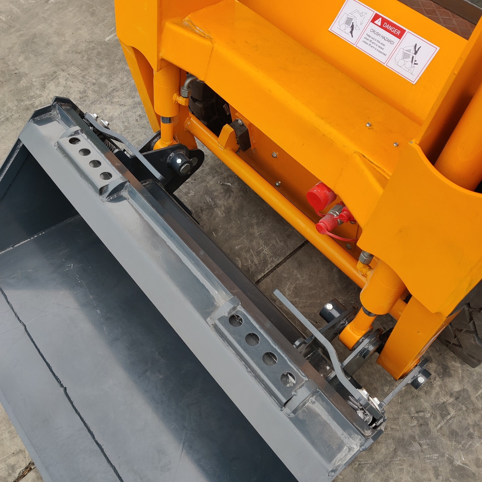 Brand New TYPHON STOMP Mini Skid Steer 35 HP SkidSteer Loader Gas EPA Engine USA