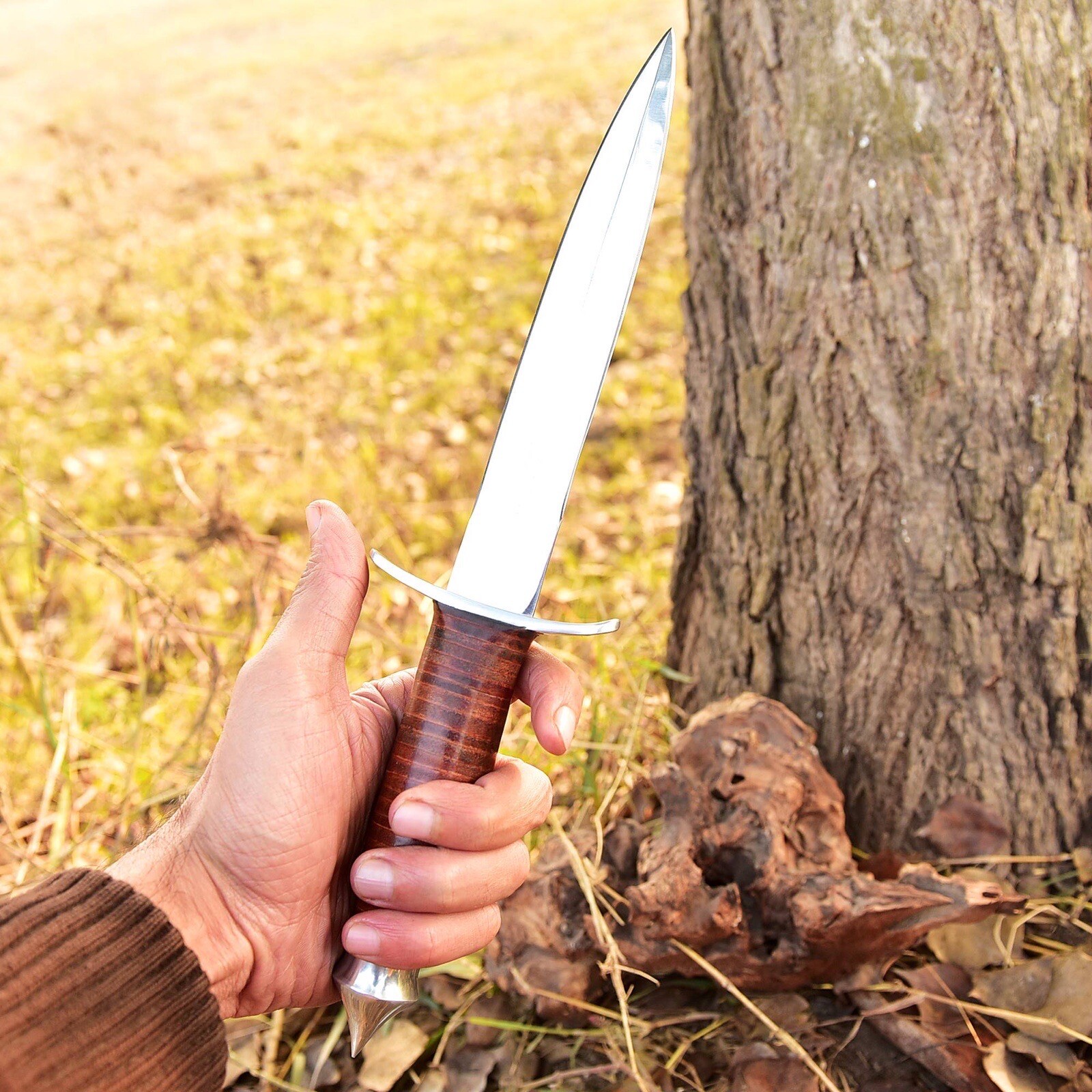 Vintage WW2 Double-Edged V42 US Military Stacked Leather Stiletto Dagger Knife