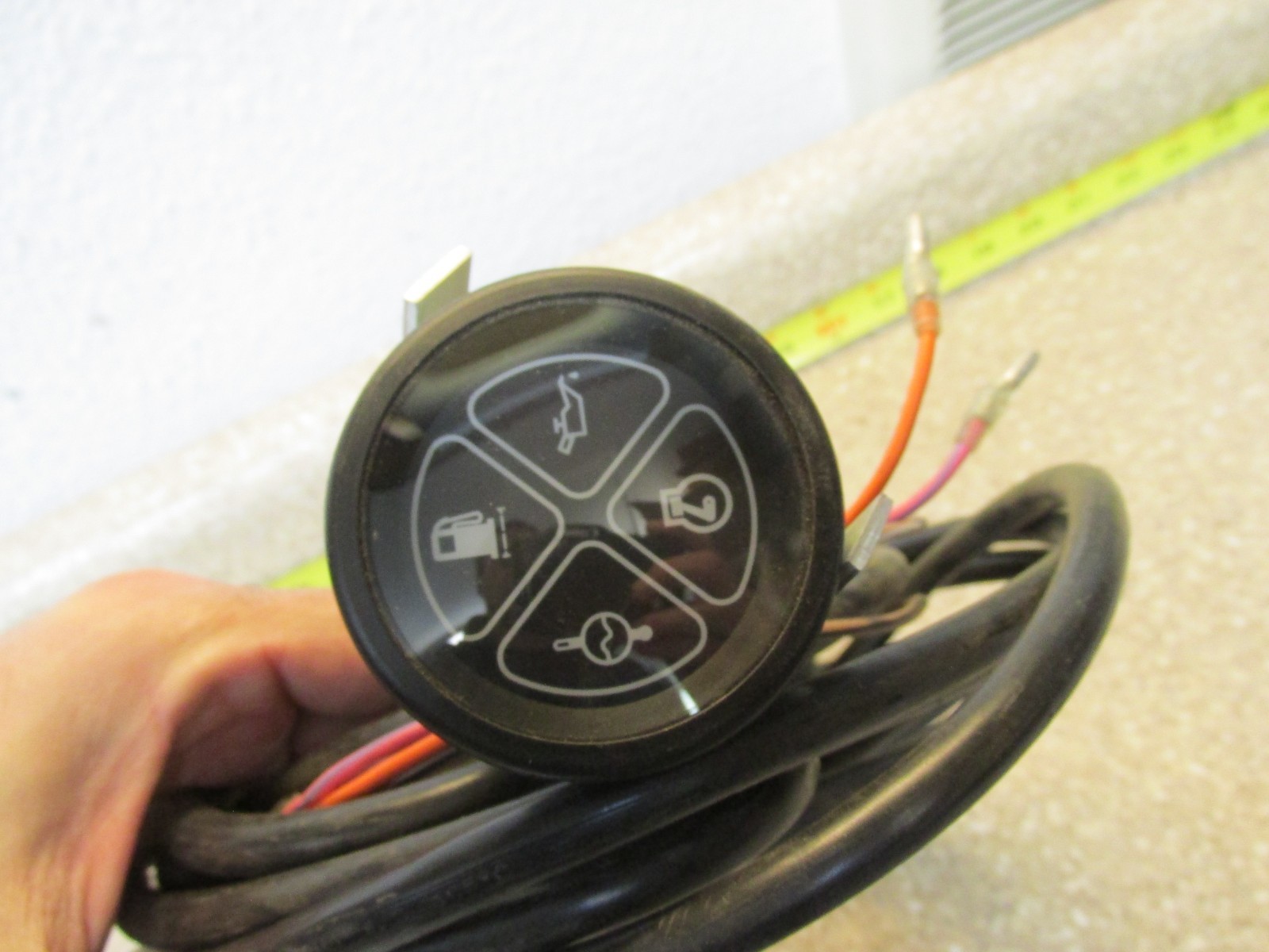 Mercury Outboard 79-835360A Warning Gauge New 859669