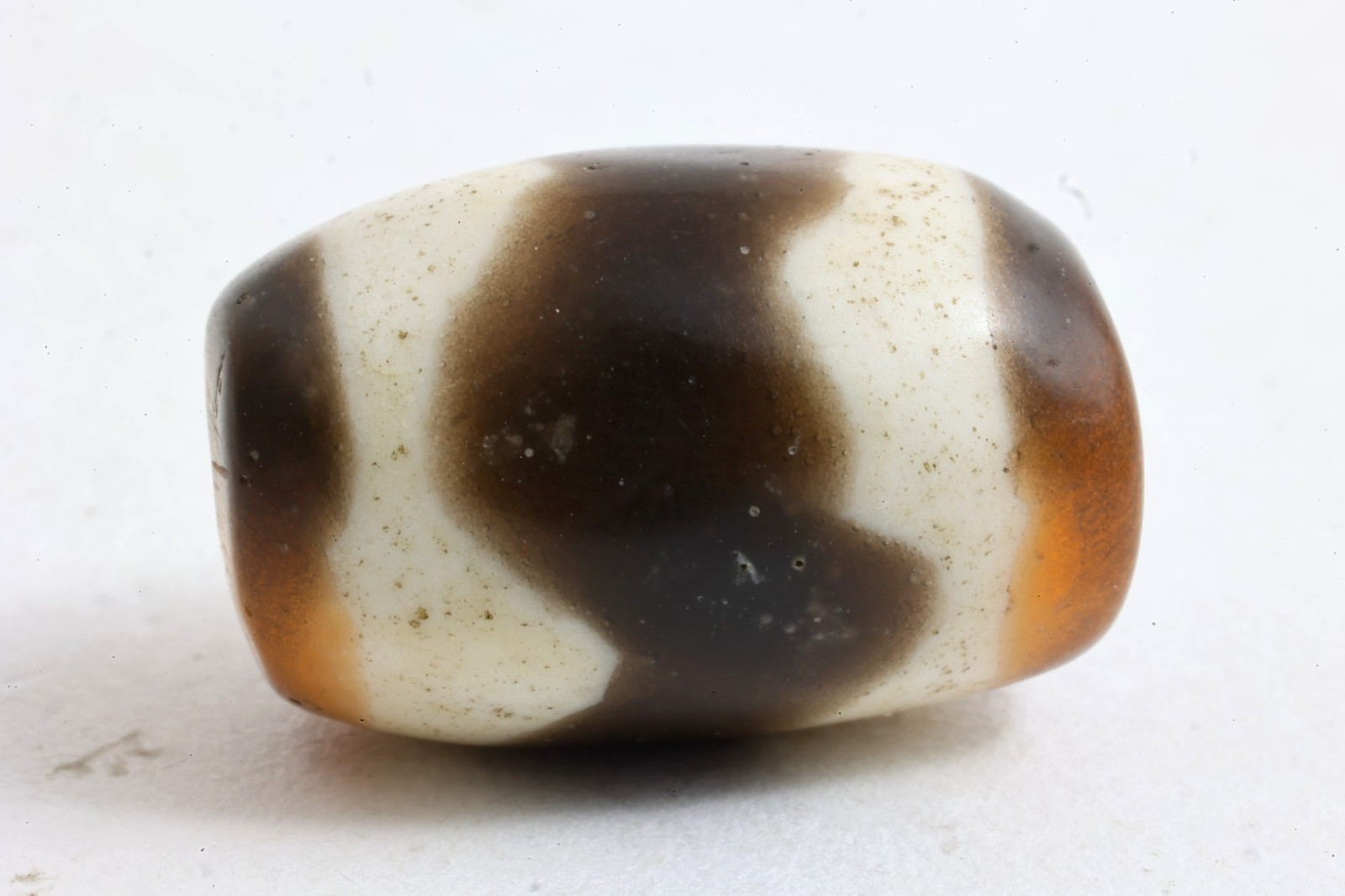 Late Qing Tibetan Glass Beads Pair – Tiger Tooth Dzi (Huya Tianzhu) Style (Z)