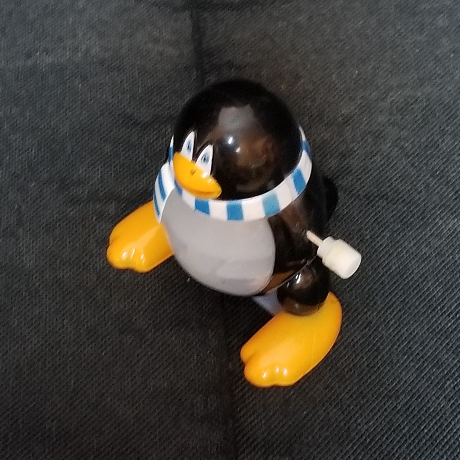Z Wind Ups Peter The Backflipping Penguin RARE HTF