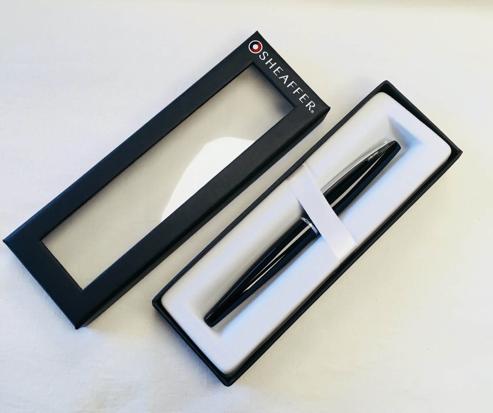 Sheaffer Taranis Gloss Black “B” Nib Fountain Pen