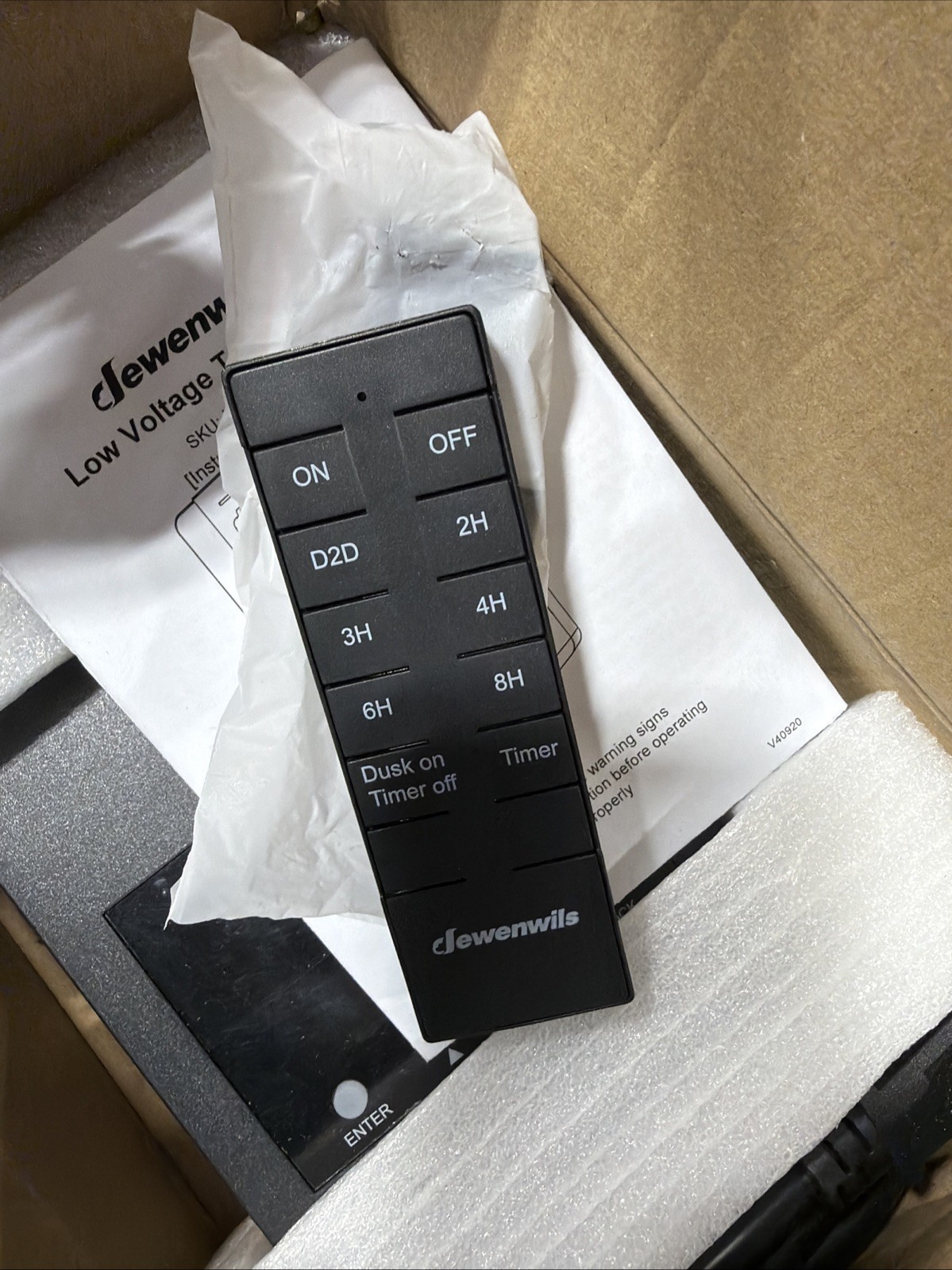 Dewenwils Low Voltage 120 Watt Transformer SKU: HDLT03R With Remote