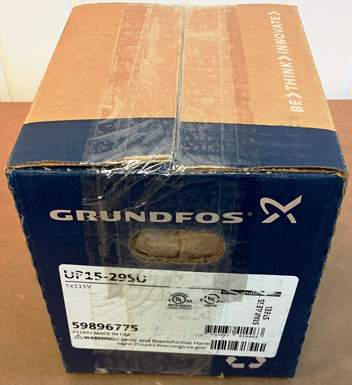 Grundfos UP15-29SU Circulation Pump & P/N 529911 22.2 mm Union Set