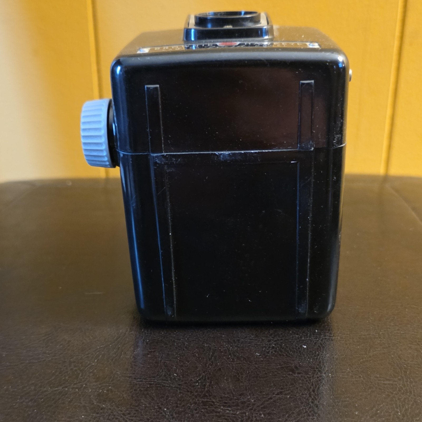 Kodak Brownie Hawkeye Flash Model Black Vintage Box Camera Classic Collectible