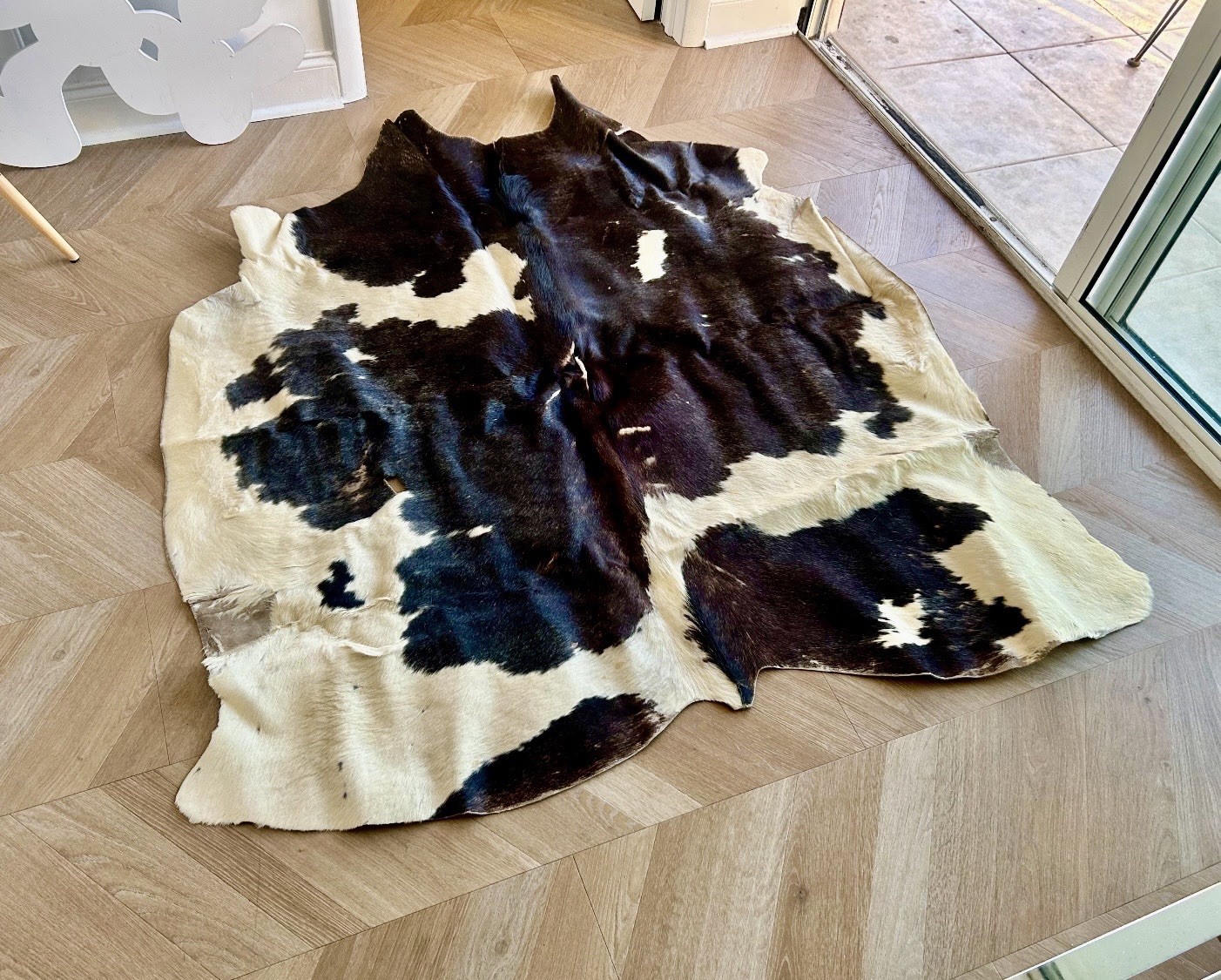 Vintage 1970 cowhide rugs, real, Not Reproduction Hides, Black And White