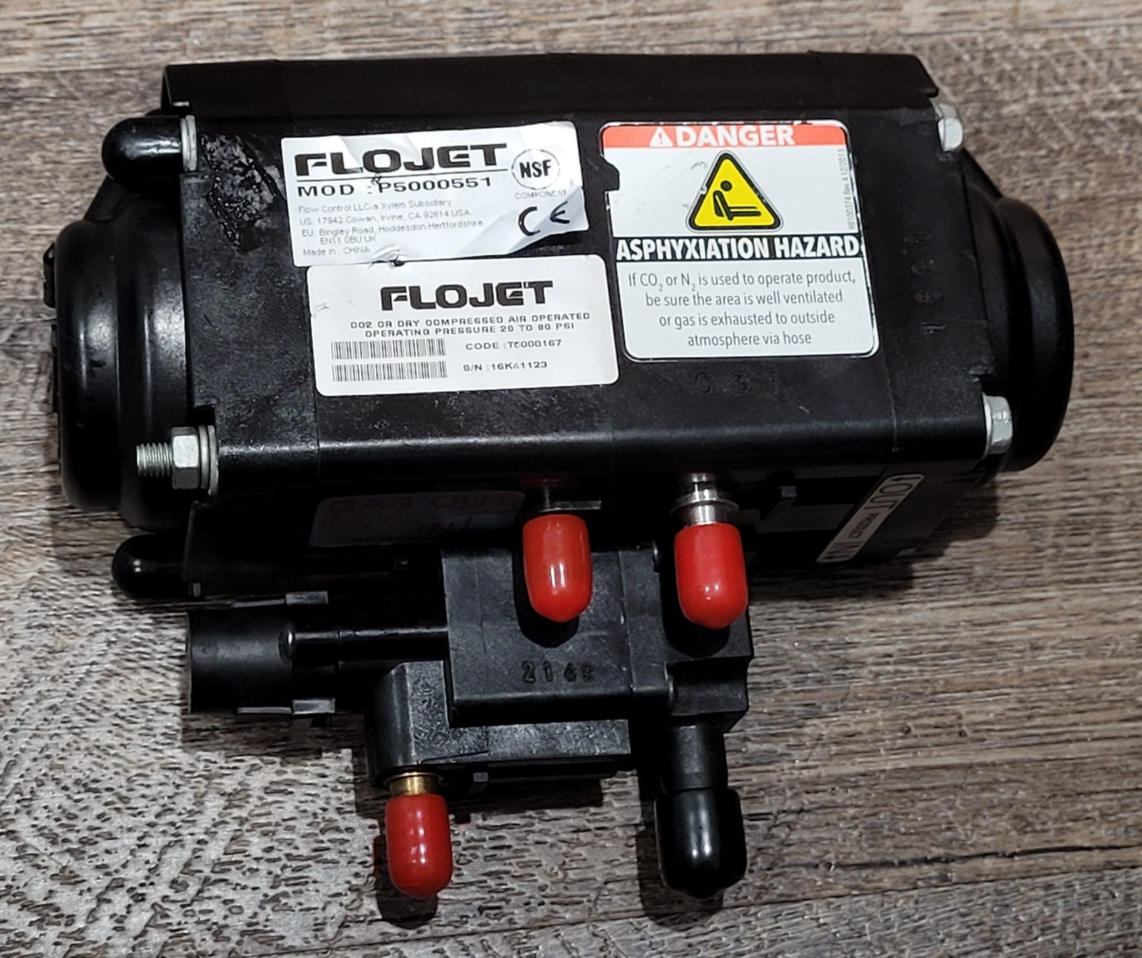 New Multiplex Flojet  Model P5000551 CO2 Beverage Pump Free Shipping