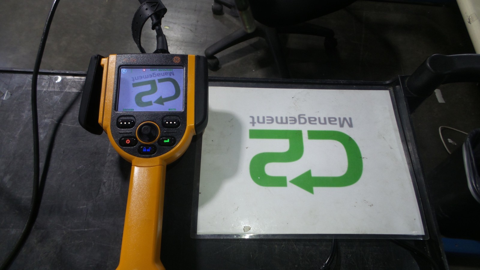 GE Inspection Technologies XLGOA6120 Videoprobe Borescope In Case w Power Supply