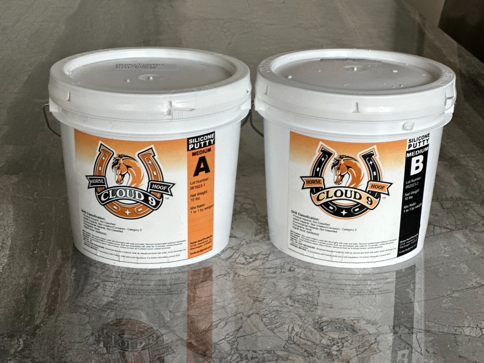 Cloud 9 Horse Hoof Silicone Putty, Medium Hardness, 3lb Pad & Impression