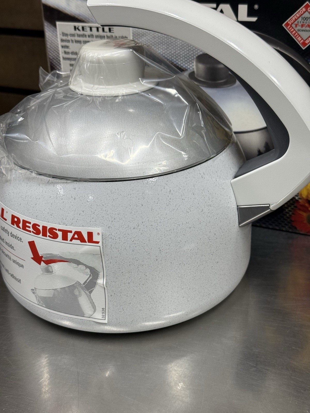 Vintage T-FAL Resistal Kettle Tea Pot White Speckled - 2 Quart - New