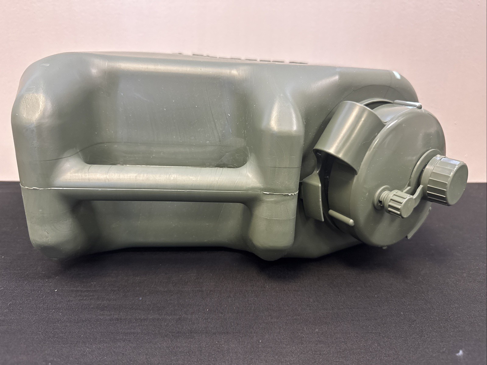 Scepter 2.5 Gallon Military BPA Free Water Container 10L Green