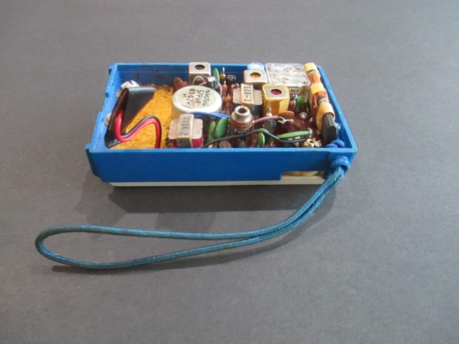 Vintage General Electric GE Spirit of 76 All Transistor Radio WORKING A3