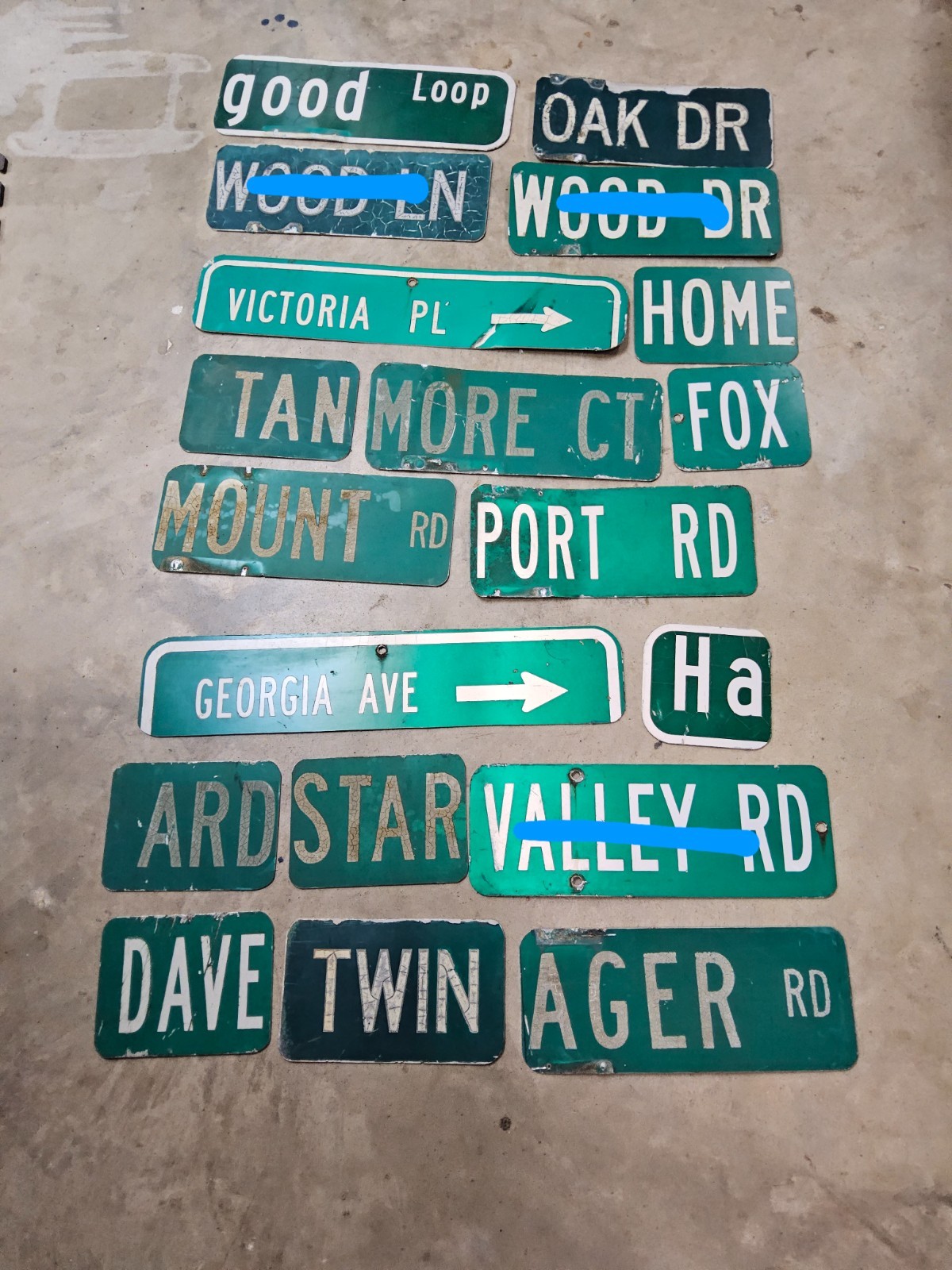 Street name signs. Miscellaneous Sizes. Pick one