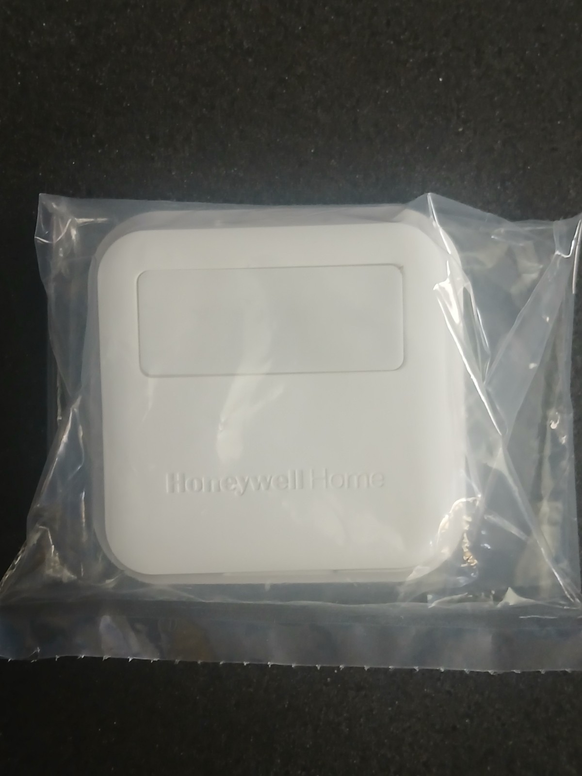 Never installed THX321WFS3001W T10+ Pro Thermostat With RedLink 3.0 - Kit