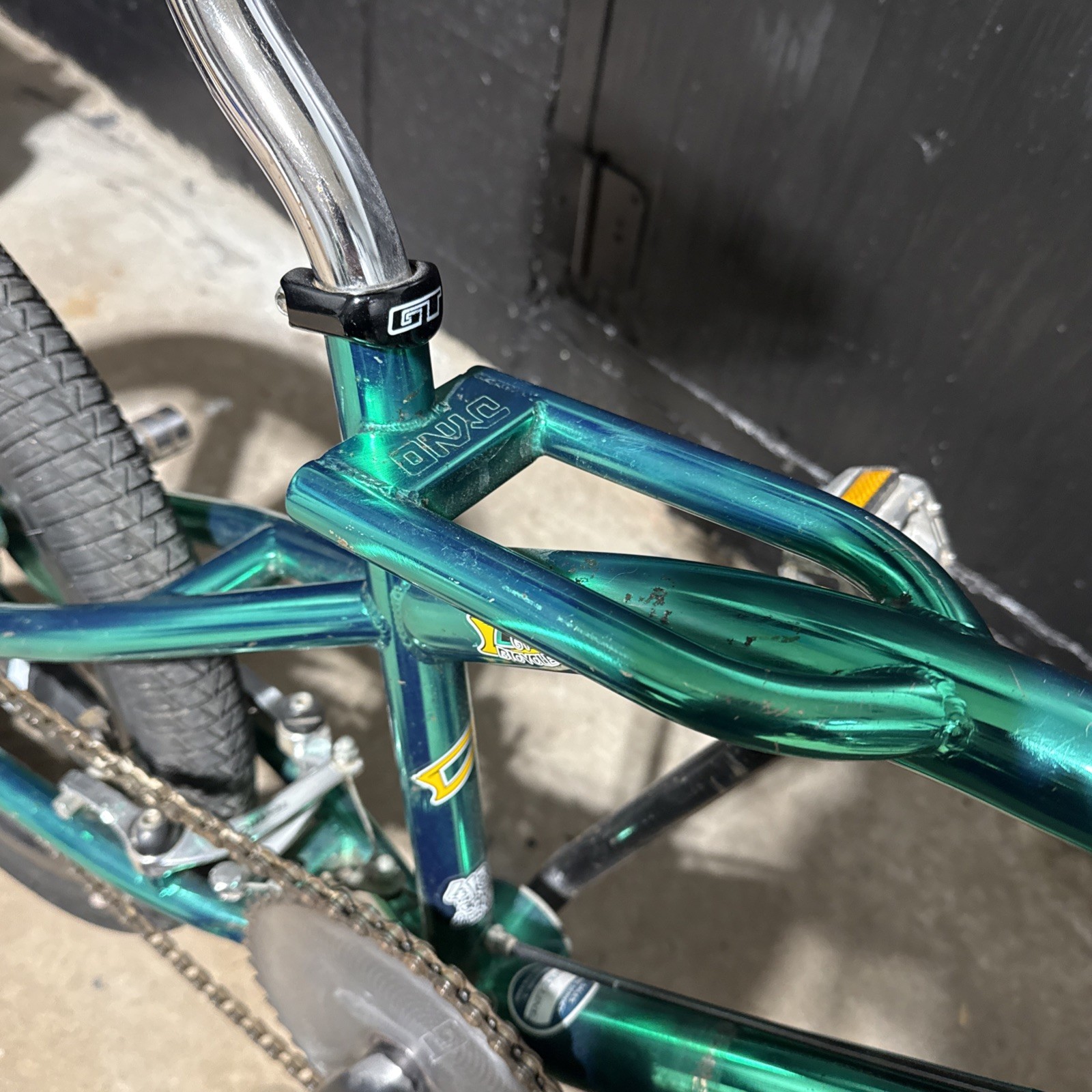 Dyno Air 2000 Gt Mags Freestyle Bike Metallic Green RARE Y2K Bmx Vintage
