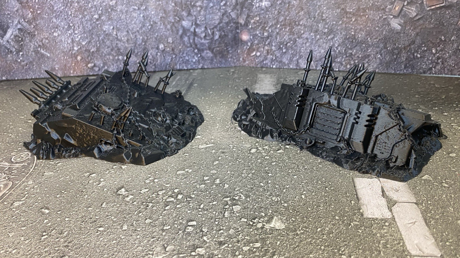 Tabletop Terrain - Wrecked Tanks - Warhammer 40K/ Fantasy Compatible - Lot of 6