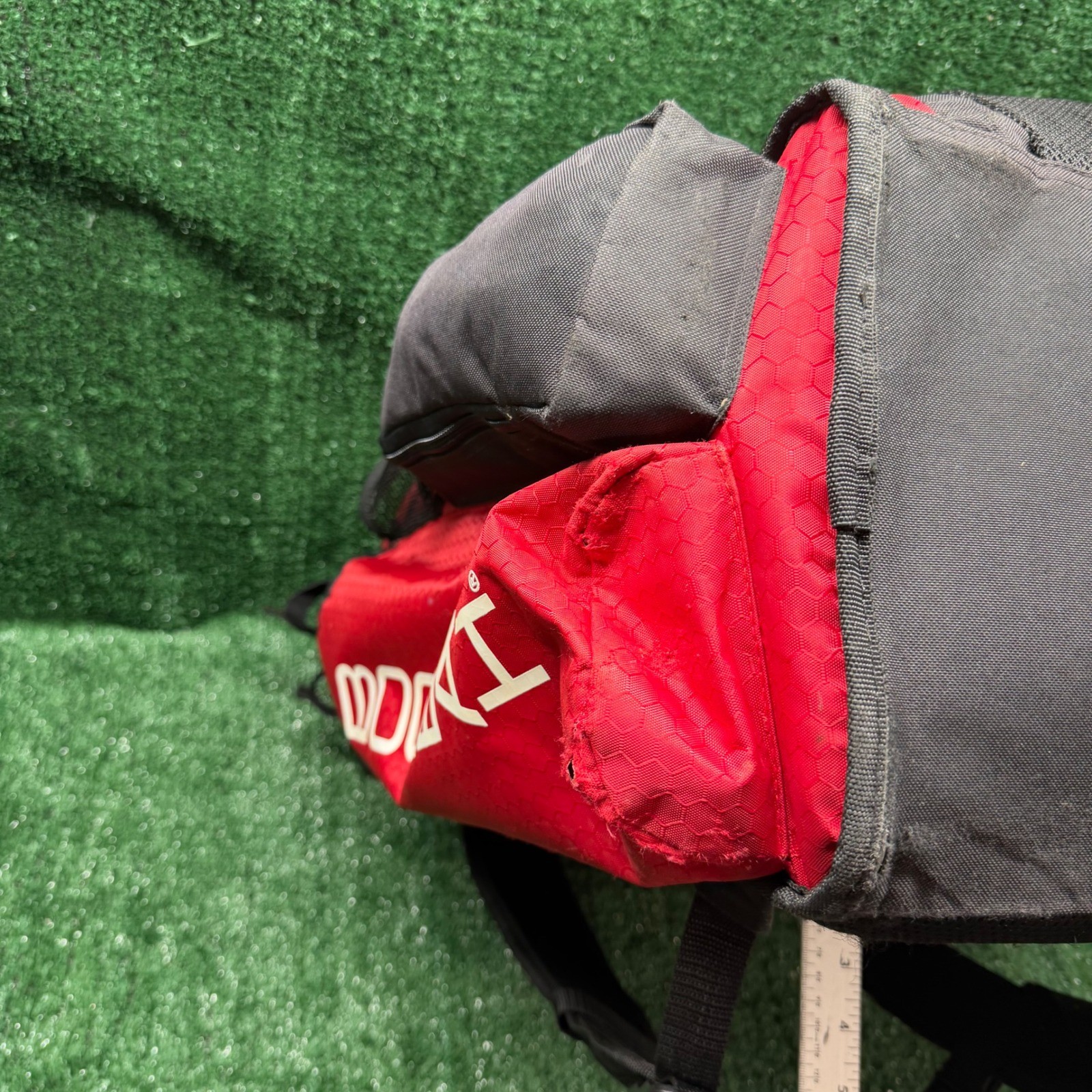 Boombah Superpack Red/Black Baseball Softball Bat Bag Backpack Equipment Storage