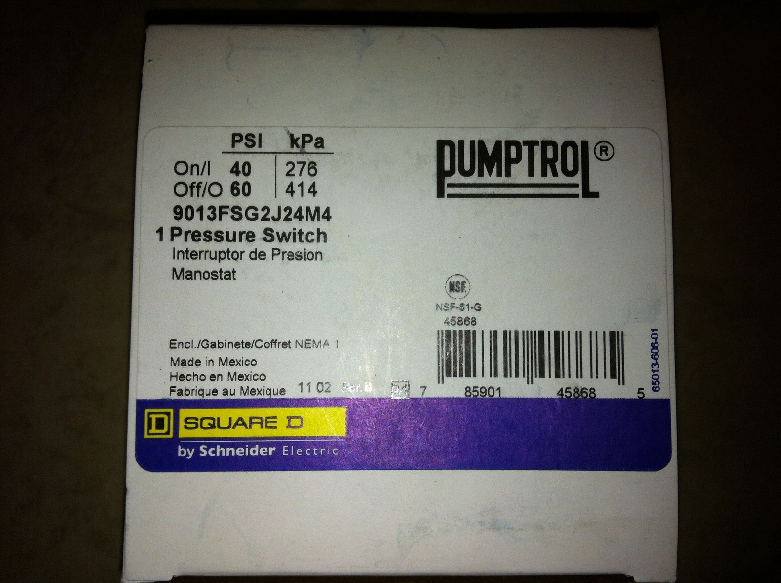 LOT OF 2 NEW PUMP PROTECTION SQUARE D WATER WELL PRESSURE SWITCH 9013FSG2J24M4