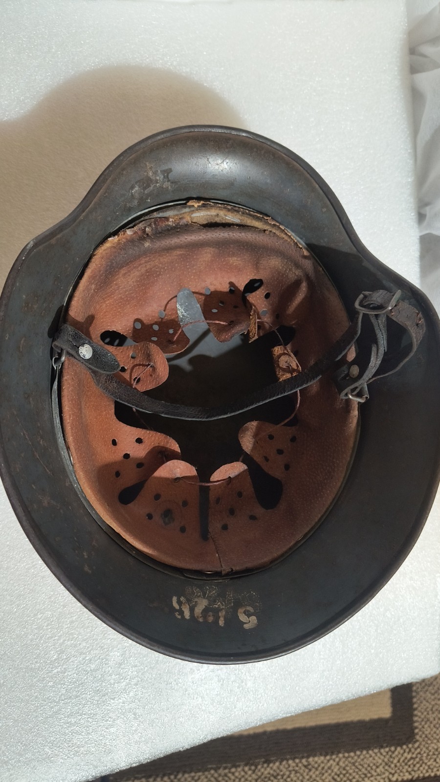 WW2 ~ M35 German Helmet ~ EF64 ~ w/ Liner