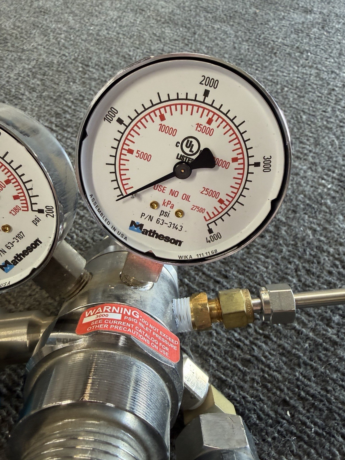 Lot of 3 High Purity Stainless Steel Pressure Regulators Matheson AirGas Harris