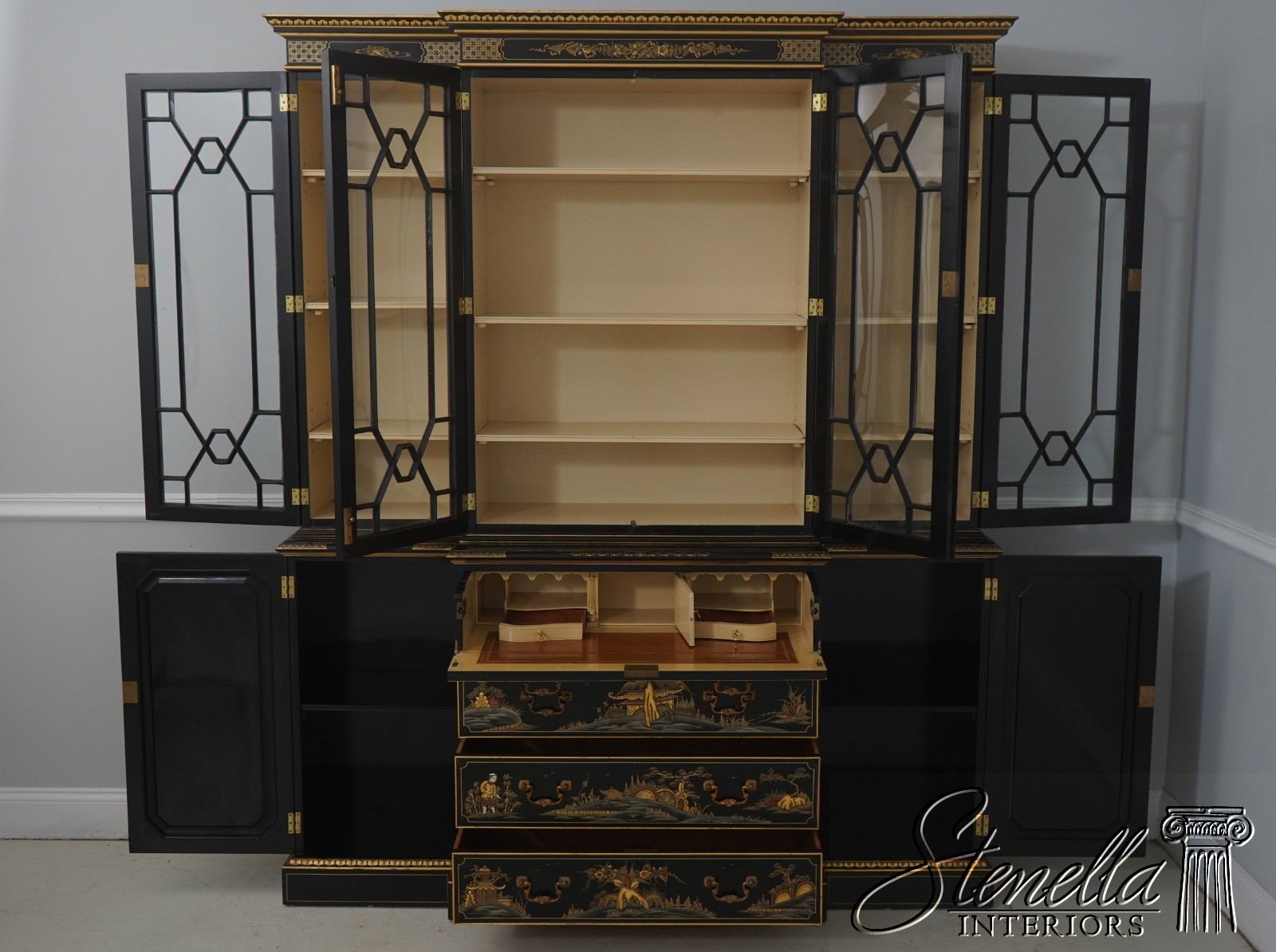 L71522: S. HILLIE English Made Chinoiserie Breakfront Bookcase