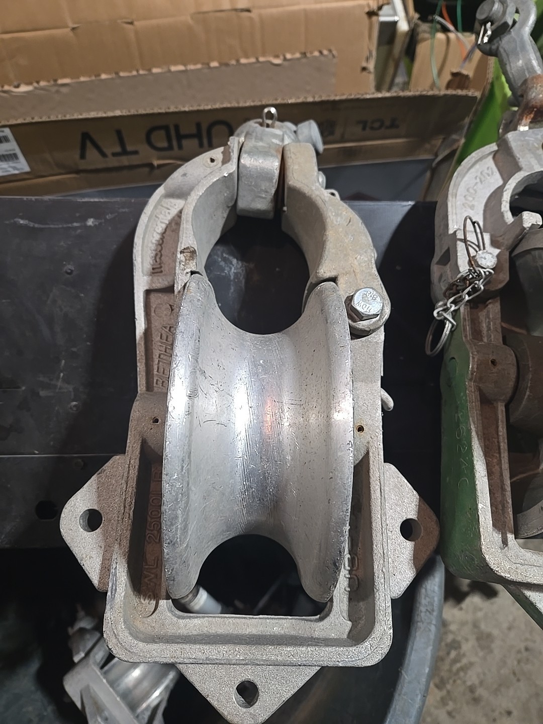 BETHEA SWL 2500 LBS STRINGING BLOCK ALUMINUM PULLEY WHEEL