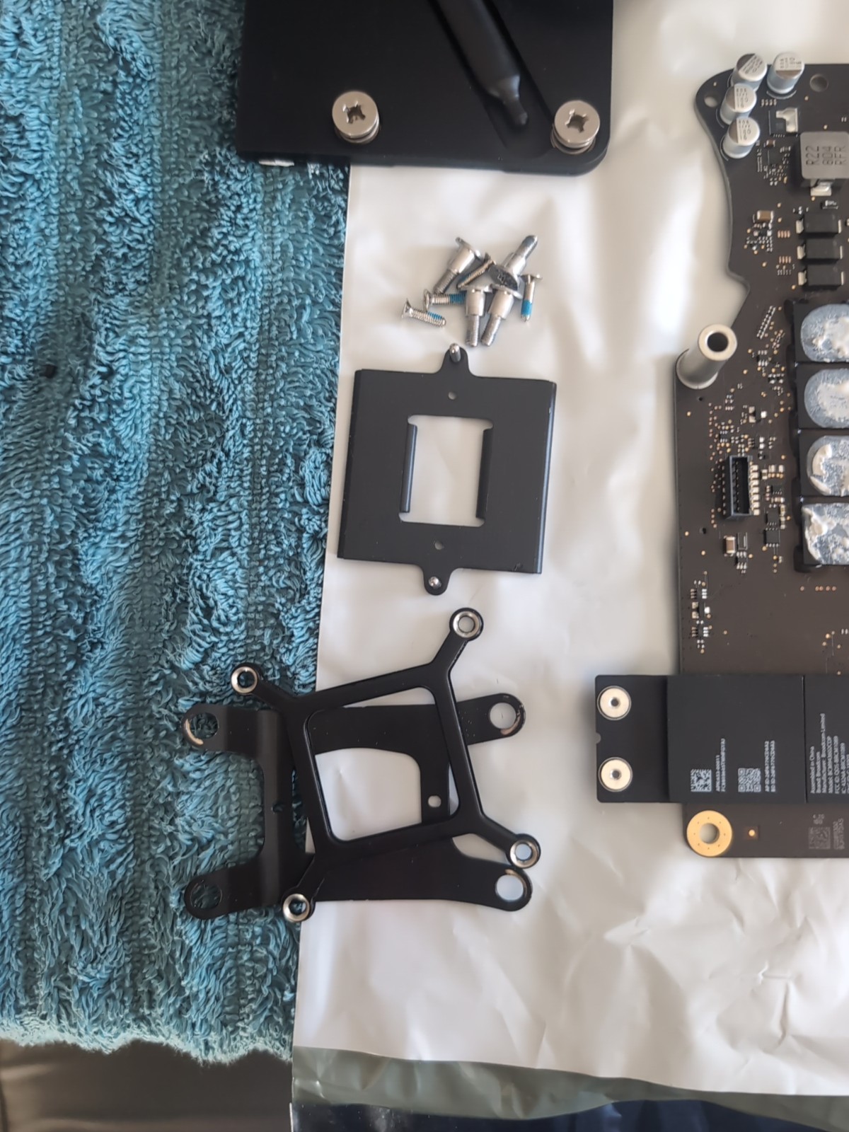 RADEON 580 8GB LOGIC BOARD - iMac 27" A1419 5K Retina Mid 2018 With Heatsink