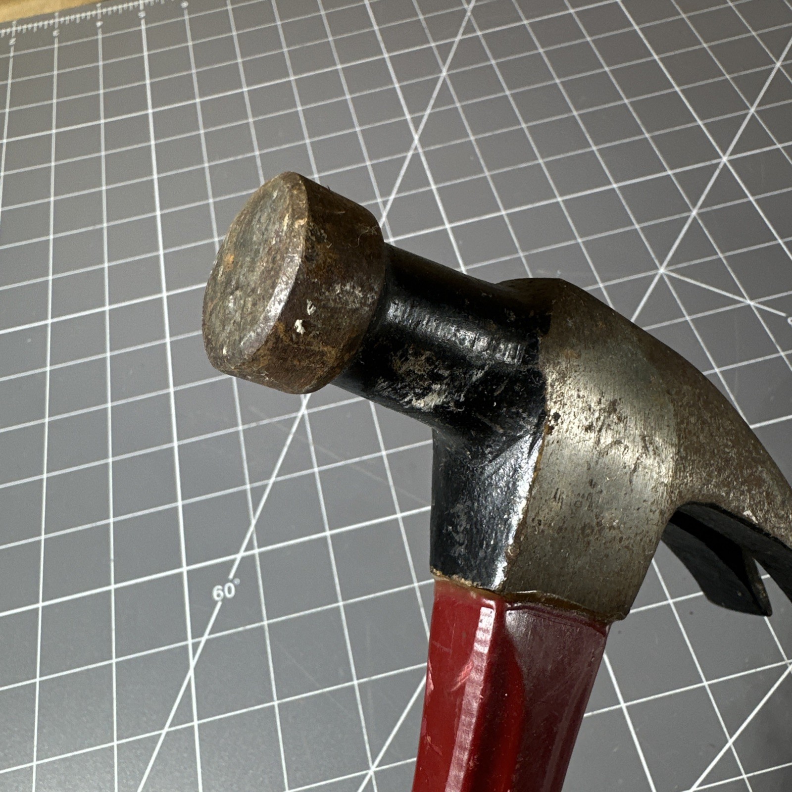 Early Plumb 20 Oz Framing Rip Claw Hammer Fiberglass Handle Permabond USA