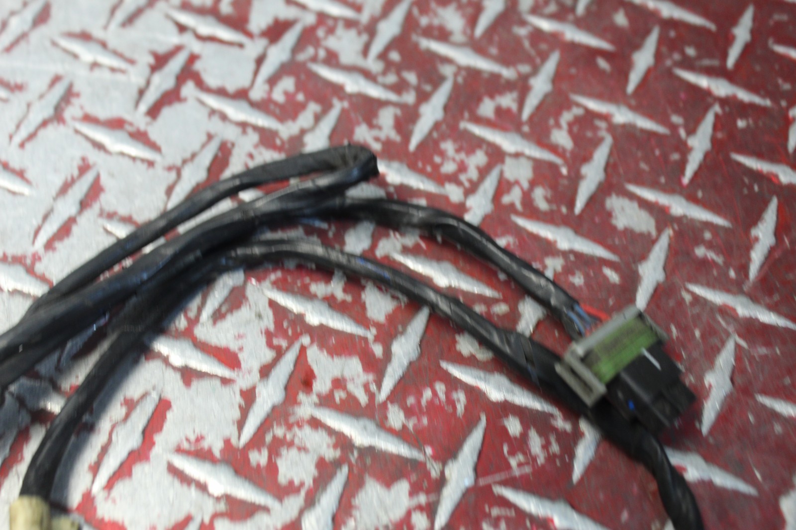 2017 - 2024 HARLEY TOURING OEM REAR FENDER HARNESS 69200129 DND