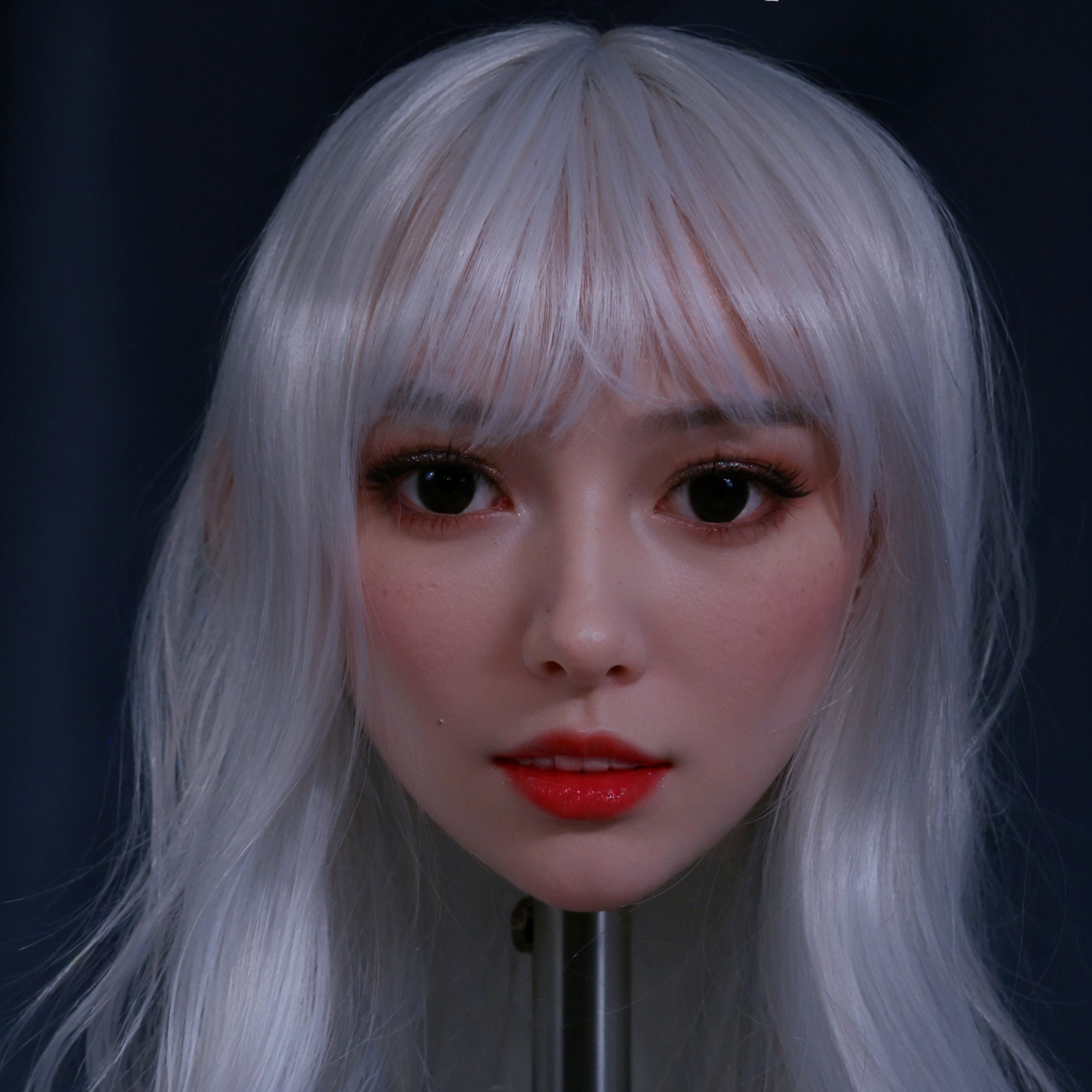 1:1 realistic adult dummy head, M16 screw interface,ncludes hairpiece and matchi