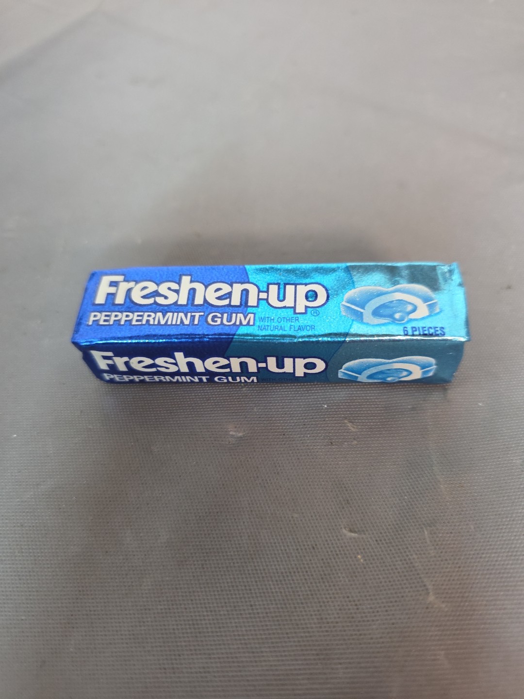 Vintage FRESHEN-UP PEPPERMINT GUM Unopened New Old Stock