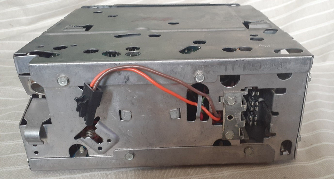 Vintage GM Cadillac Delco OEM AM/FM ETR Radio 20CETR1 16020870, Woodgrain Knobs