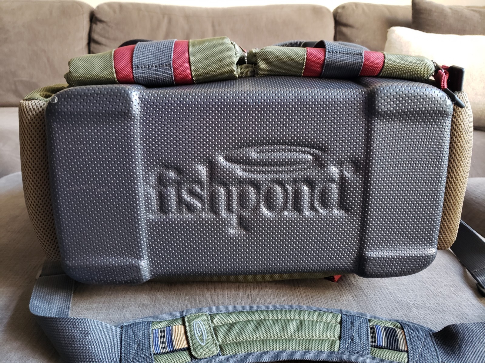 RARE! Fishpond Cloudburst Fly Fishing Olive River Gear Travel Molded Bag GREAT!