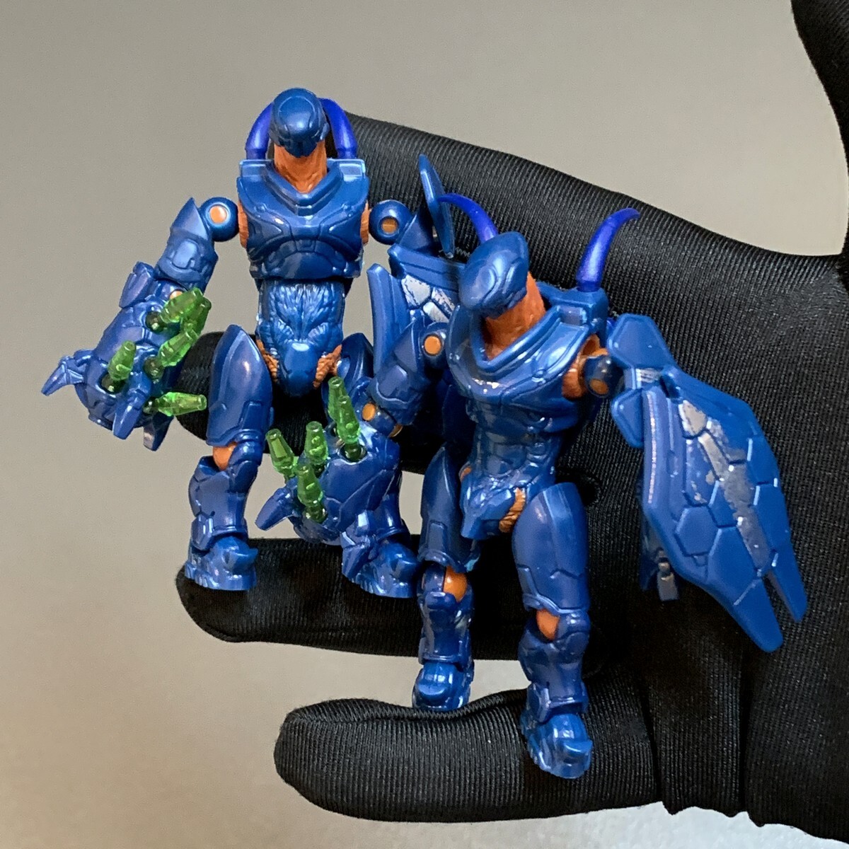 2x New 3.5'' Mega Bloks CONSTRUX HALO BLUE HUNTER Bloks figure Warthog Run GFT55