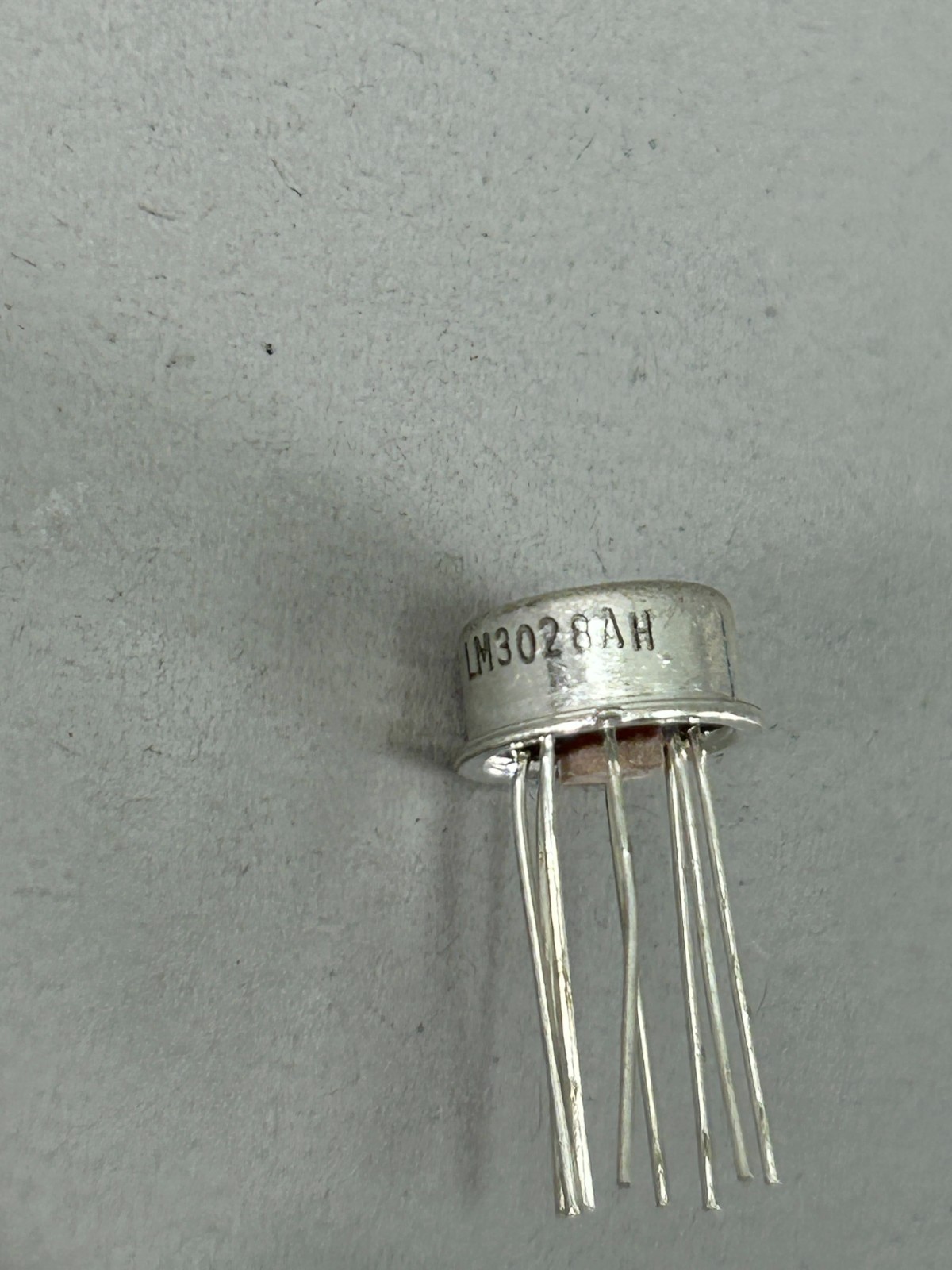 (2) LM3028AH National Integrated IC LM3028 CA3028 Differential RF/IF Amplifier