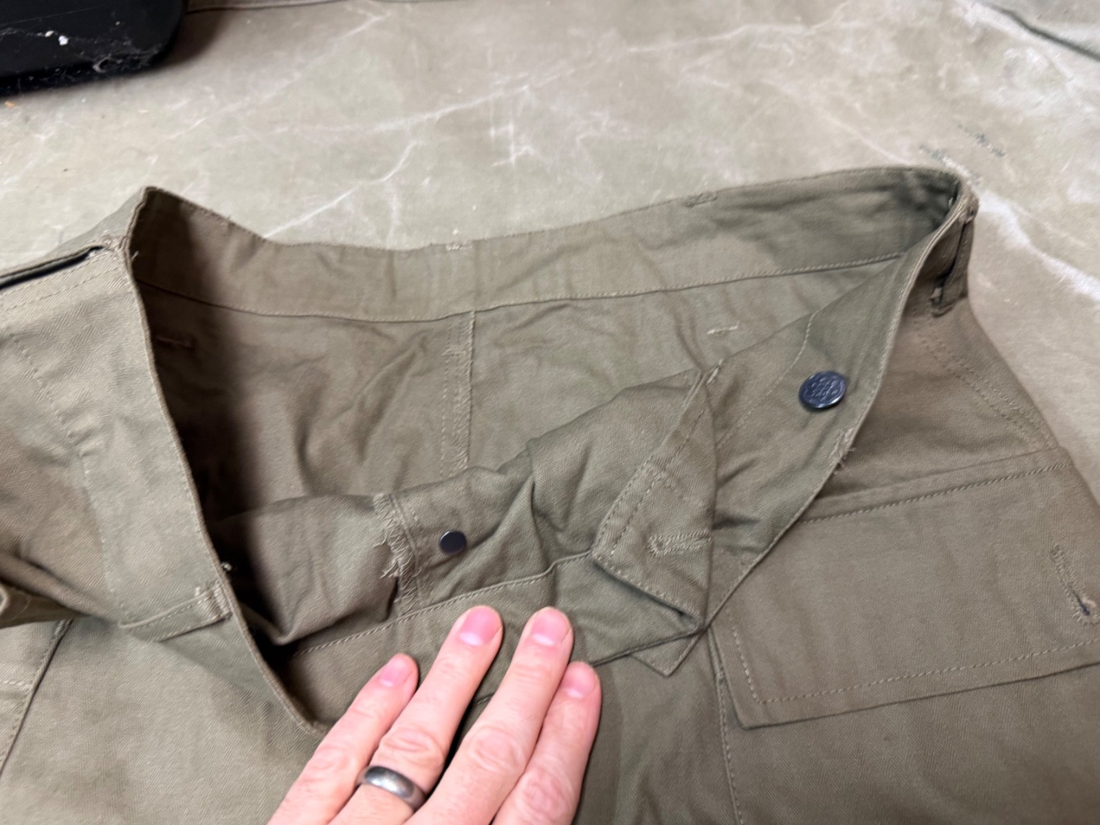 WWII US ARMY DARK SHADE HBT COMBAT FIELD TROUSERS- MEDIUM 34 WAIST