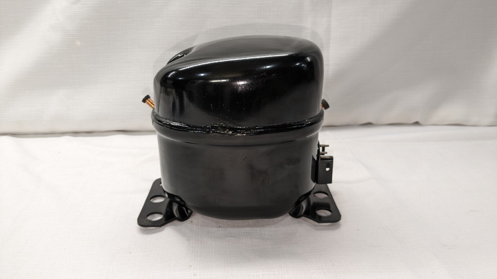 Sikelan GQR55UD 1/4hp 110VAC R290 LBP / MBP Refrigeration Compressor