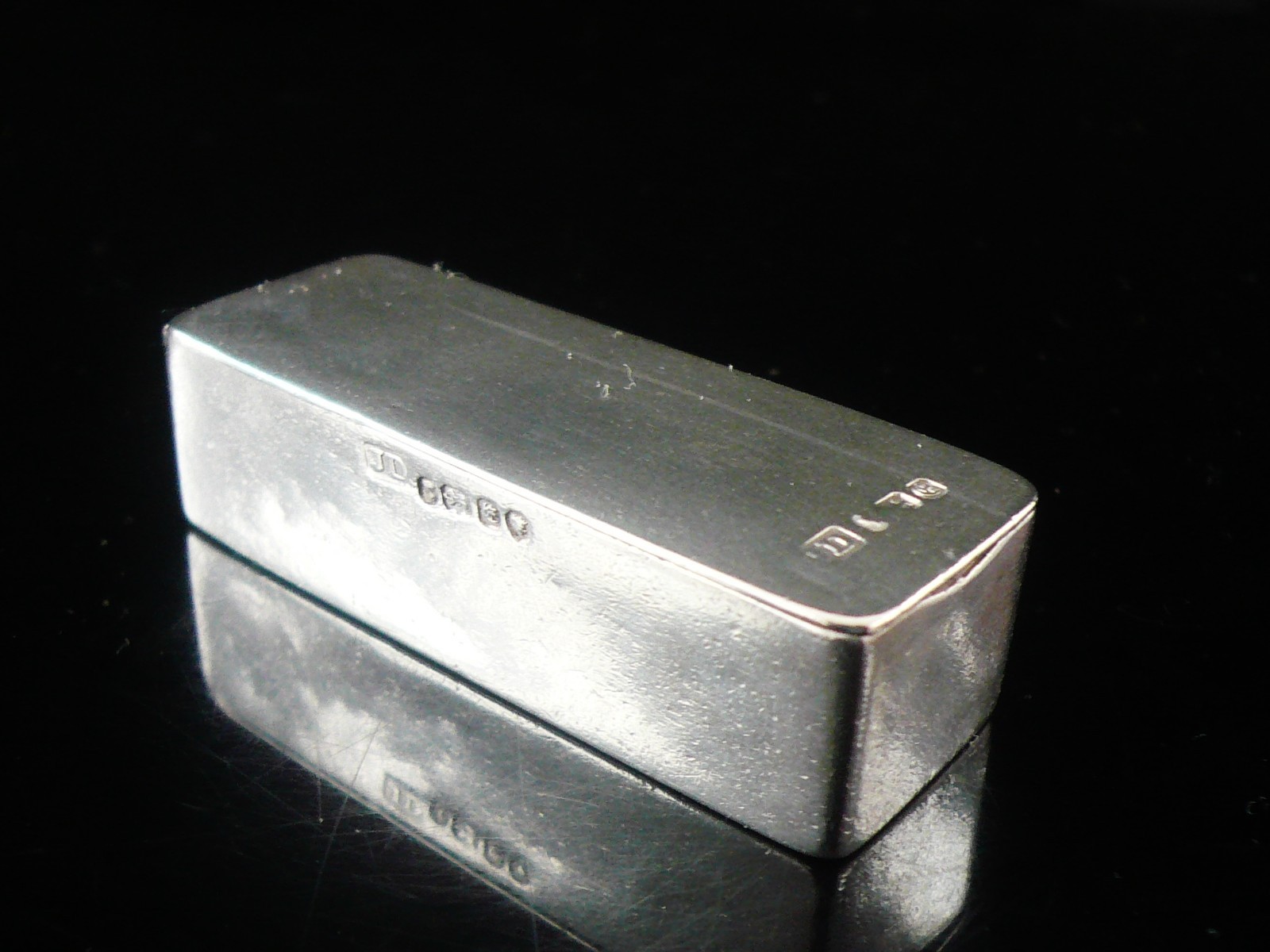Sterling Silver Tooth Powder Box, Hallmarked London 1842