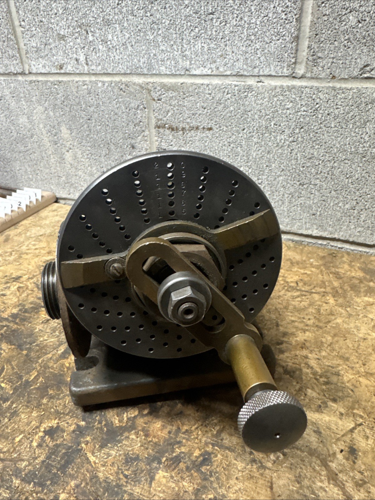 Ellis Dividing Indexing Head With 3 Plates