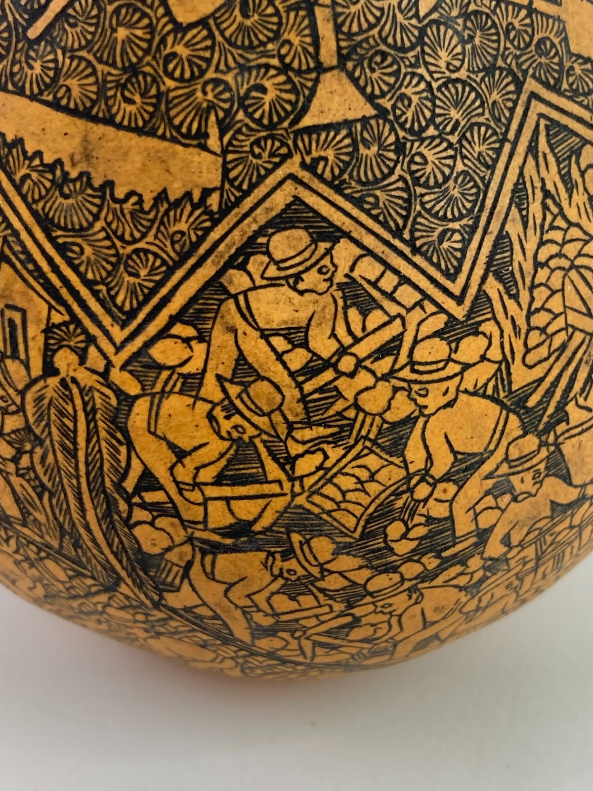 Peruvian Storyteller Folk Art Intricate Hand Carved Gourd Farming Gardening Peru