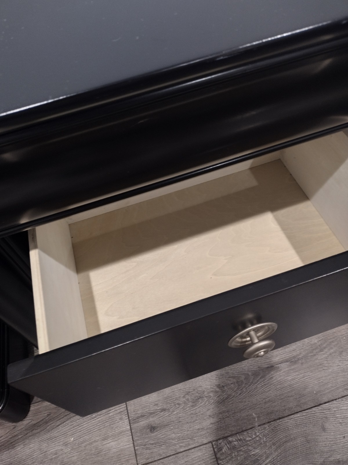 Set of 2 Nightstands from Rooms To Go