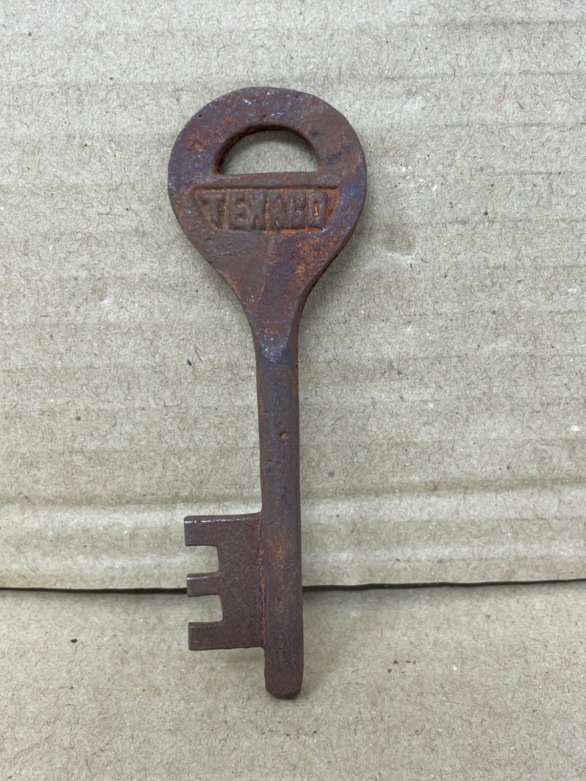 Old Car Skelton Keys in Cast Iron Ford Chevy Harley Davidson Texaco Rt 66