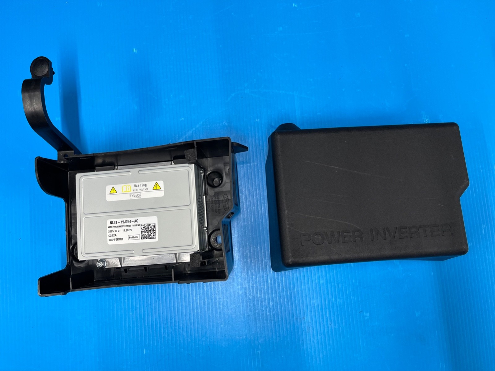 2021-2025 FORD F150 110V AC/DC 400W POWER INVERTER CONVERTER # NL3T-19J254-AC