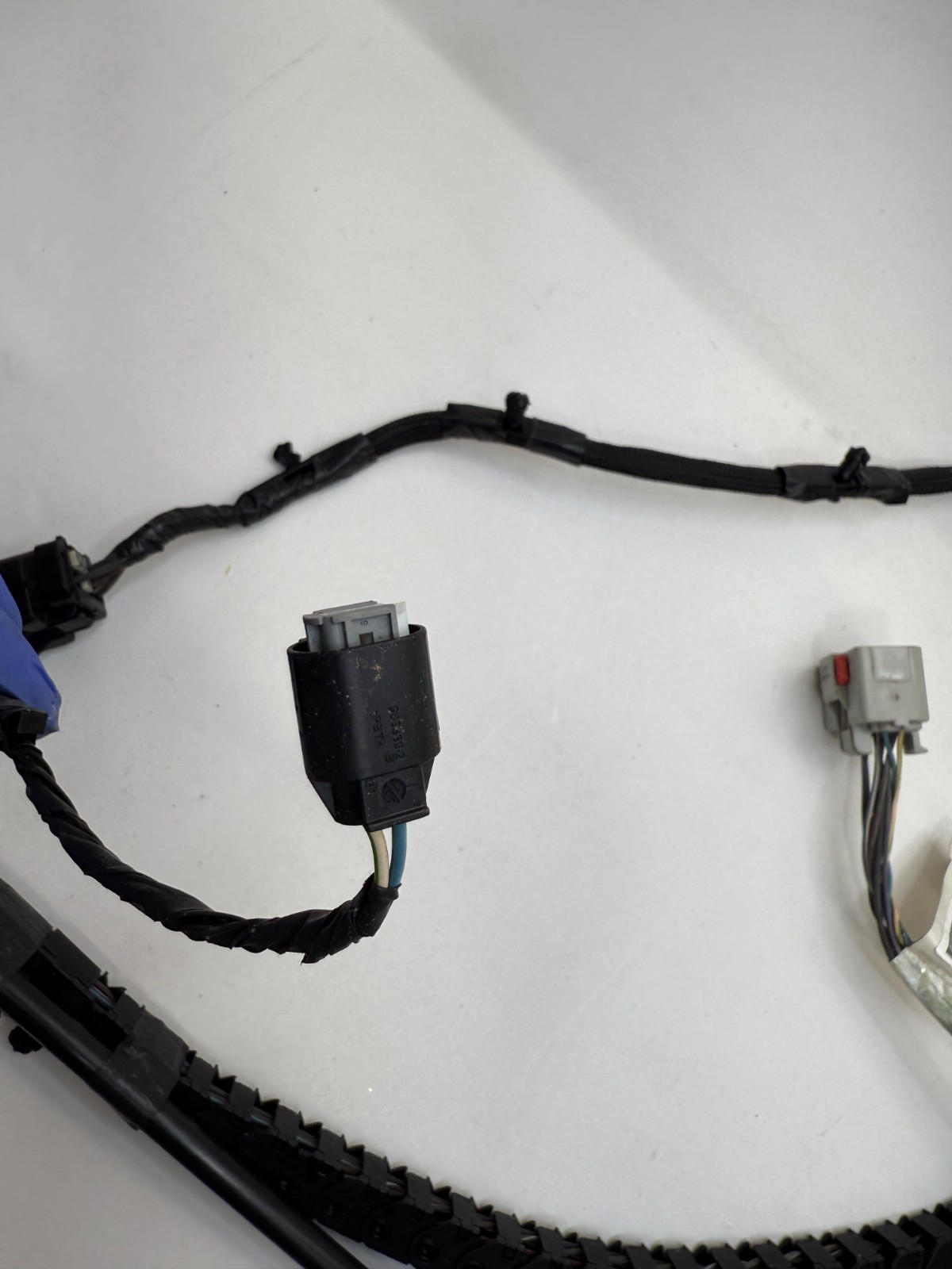 68211876AA OEM MOPAR 13-20 Grand Caravan Sliding Door Right Wire Track TESTED