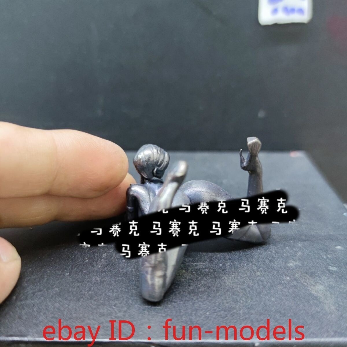 1.9“Black Solid Copper Cute Maiden Sexy Female Pose Car Ornament