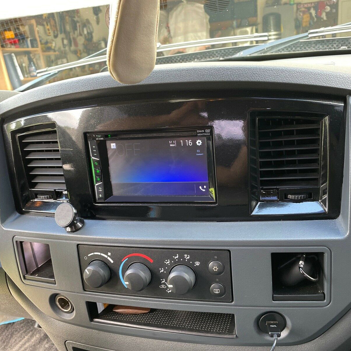 Radio Double Din Dash Install Bezel Kit Silver Slate Grey Fits 2006-09 Dodge Ram