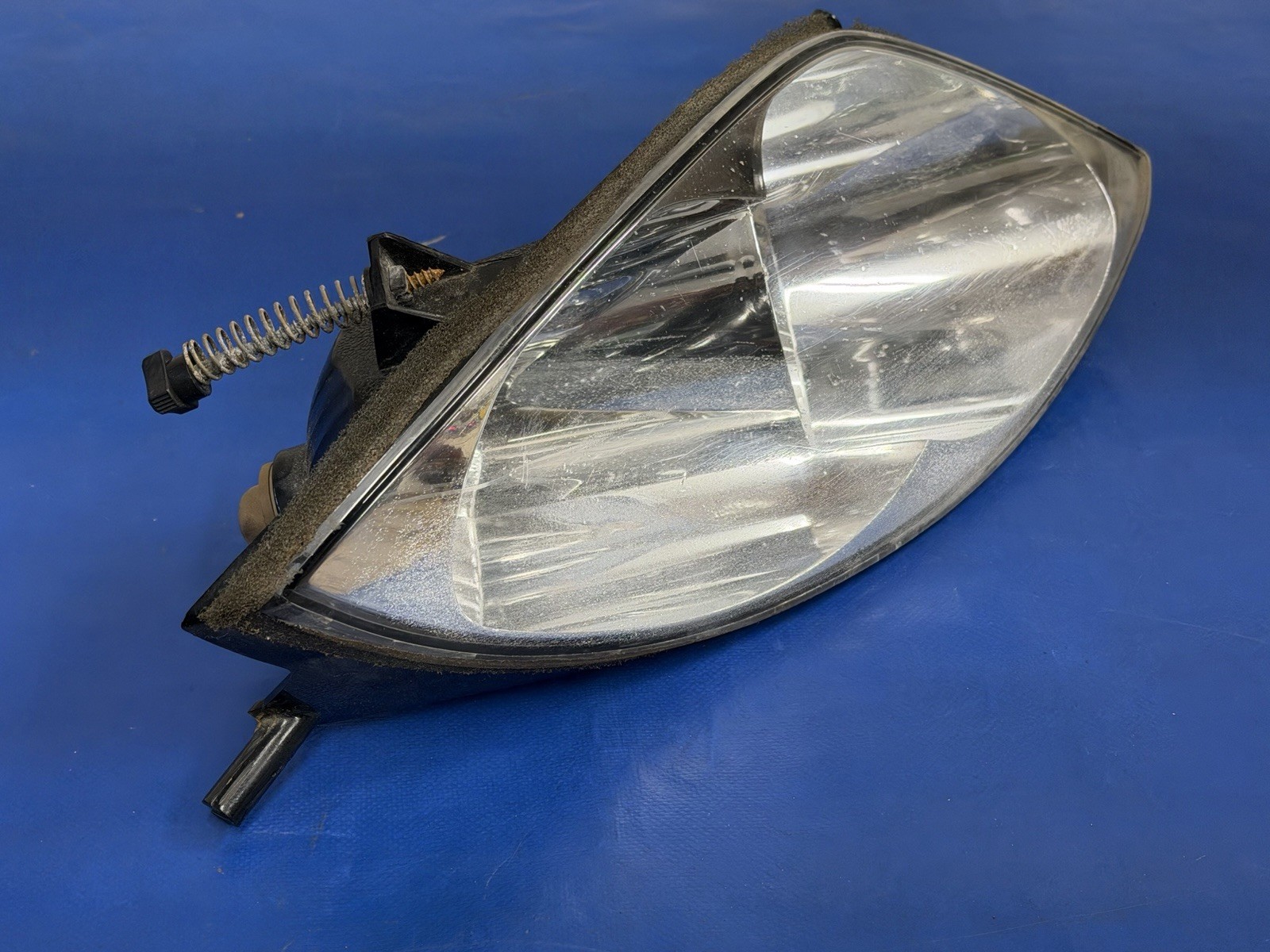 2005-2007 Arctic Cat 0609-694 RH Headlight Lamp Light CROSSFIRE M8 M1000 Cf1000