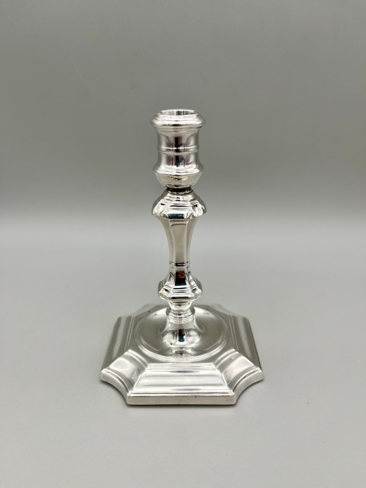 VICTORIAN STERLING SILVER TAPERSTICK, HAWKSWORTH, EYRE & CO, LONDON, 1897
