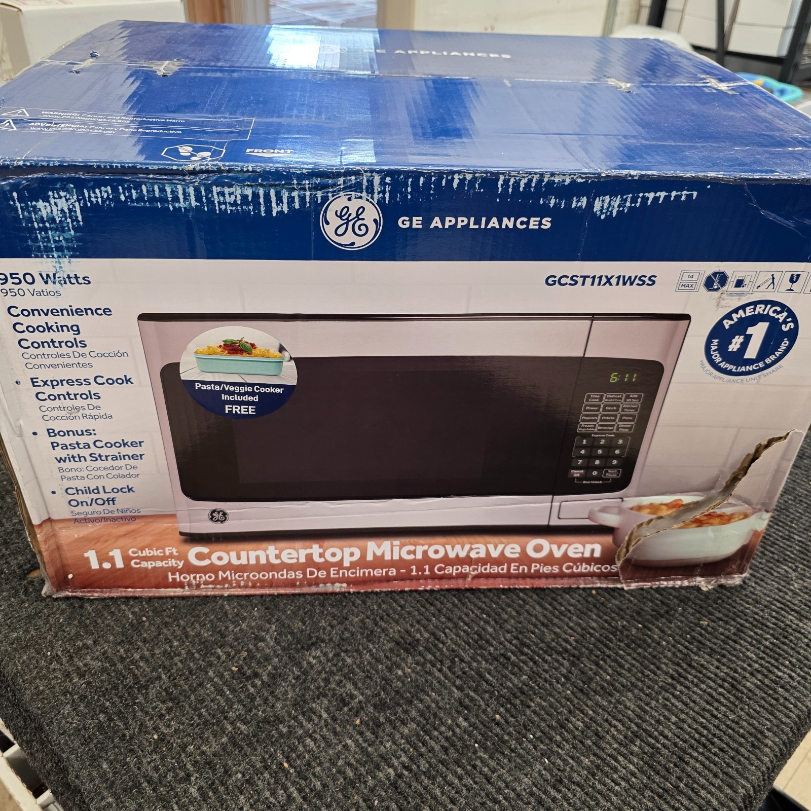 GE 1.1 Cu. Ft. Capacity Countertop Microwave Oven | GCST11X1WSS